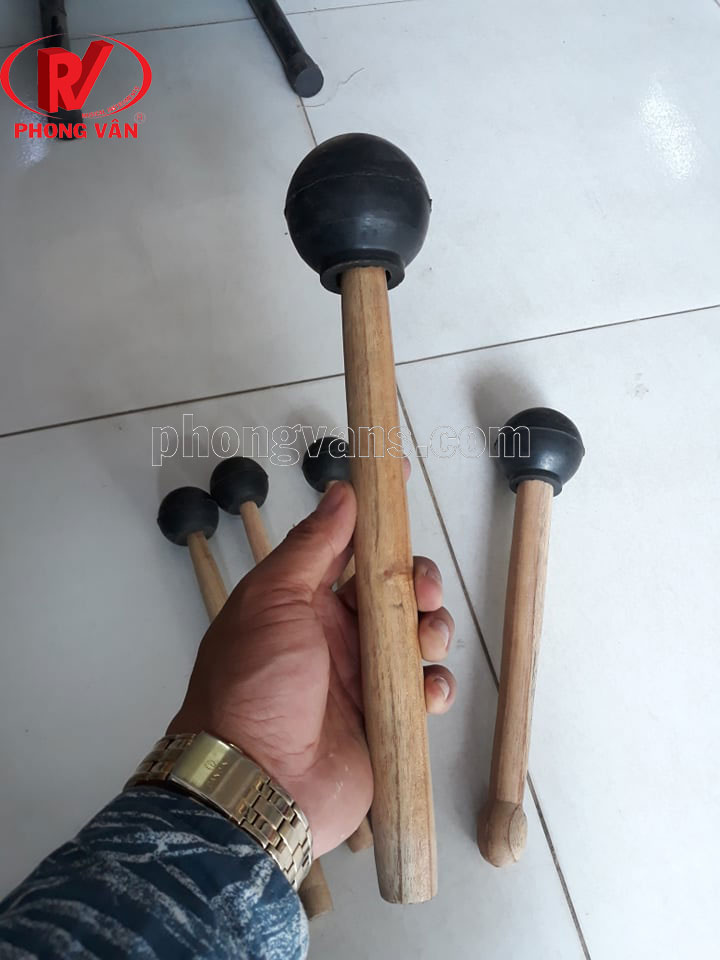 Dùi gõ chiêng to