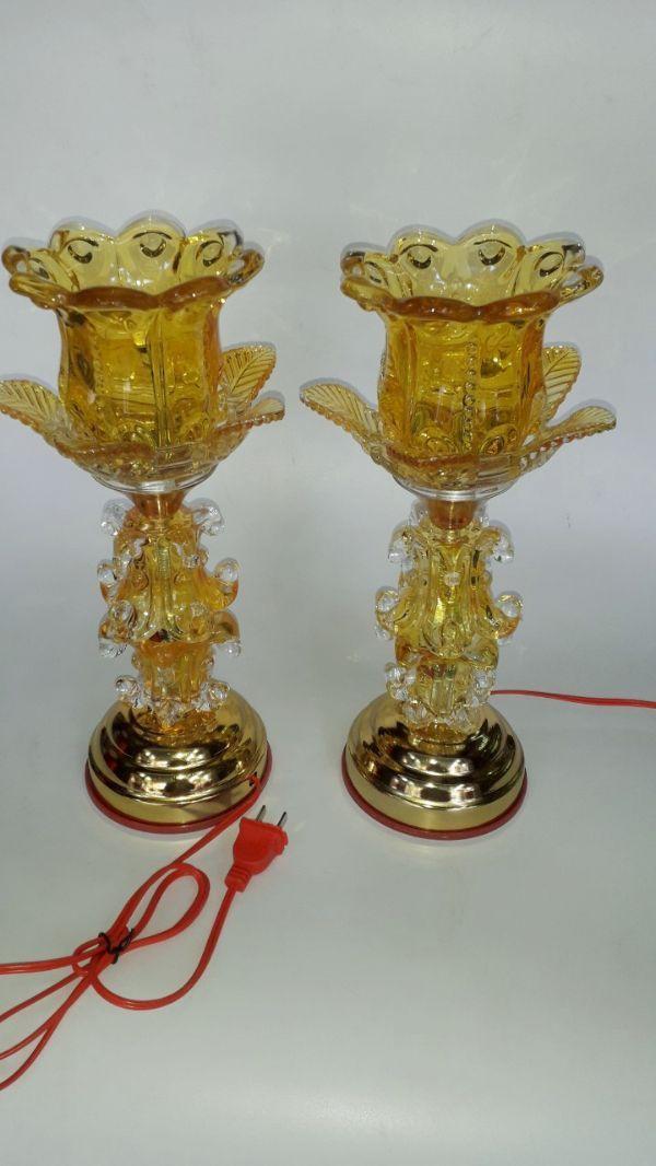 Cặp đèn thờ đèn LED, thủy tinh cao 30 cm