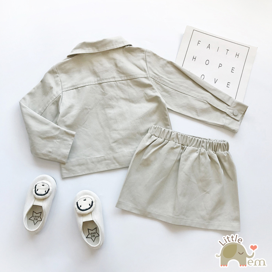 Set áo khoác denim + chân váy cho bé gái