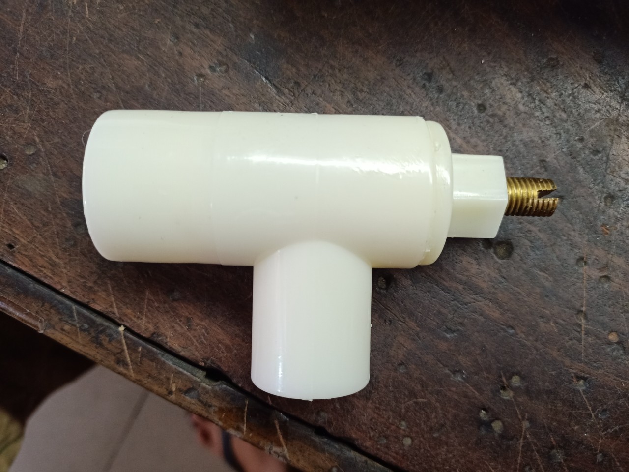 VAN ÁP LỰC MÁY BƠM (GIẾNG KHOAN) TI THAU PHI 27