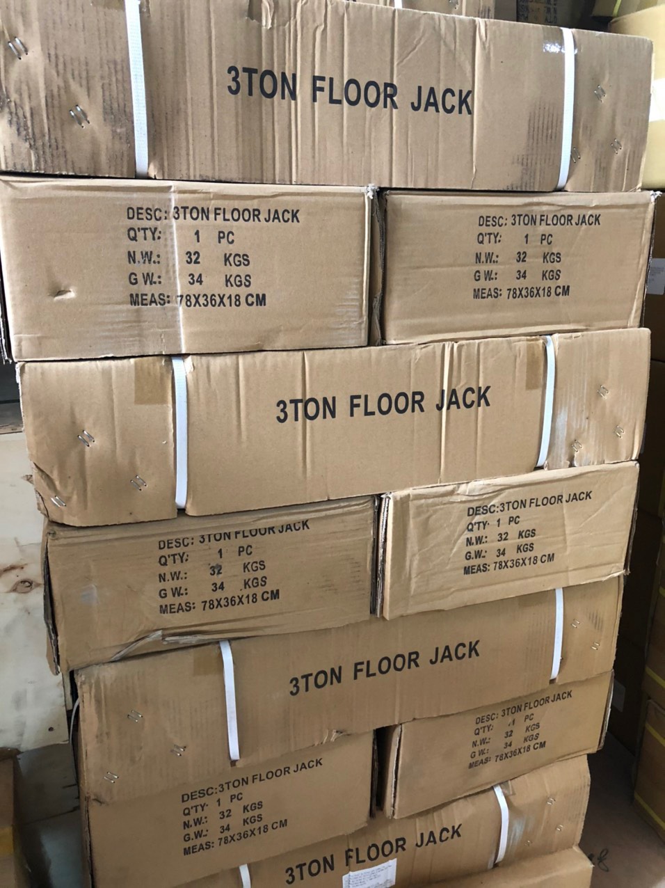 Kích con đội cá sấu 3 tấn nặng 34 kg