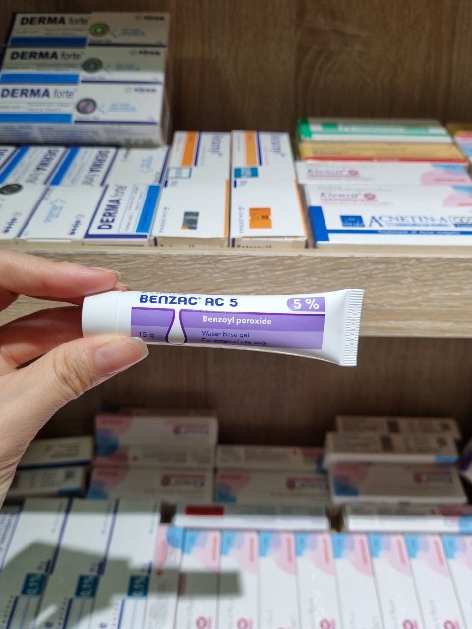 [15g] KEM GIẢM MỤN BENZAC AC 5% (BENZOYL PEROXIDE)