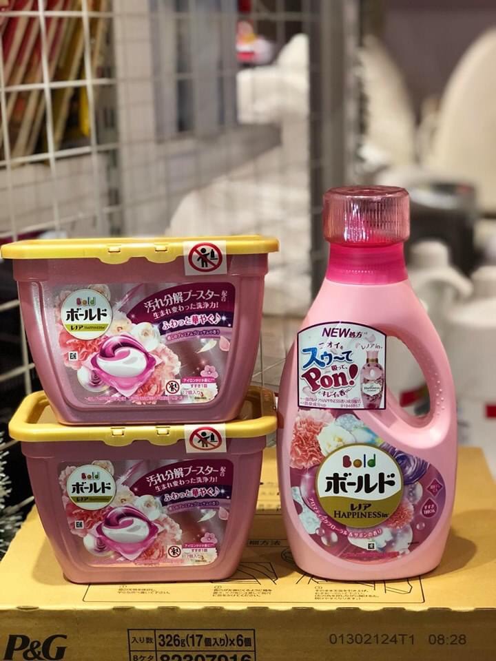 Nước giặt xả 2 in 1 Bold P&G 850g  Nhật Bản