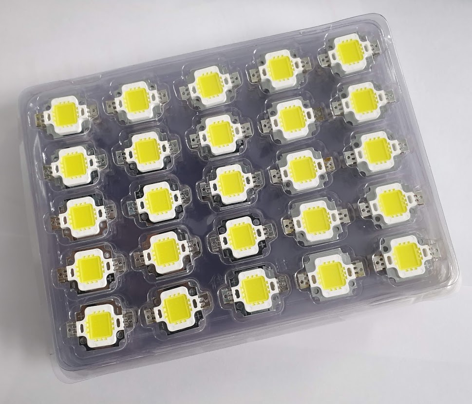 Bóng chip Led 10W điện áp 9-12VDC Siêu Sáng
