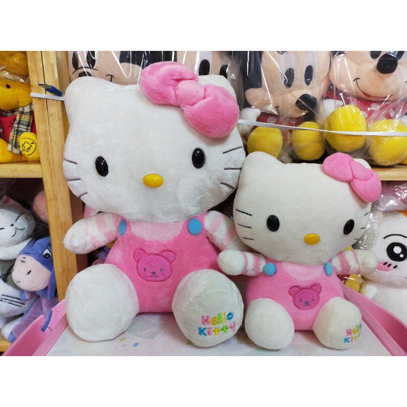 [HCM]Cặp Mèo Kitty Mặc Yếm Hồng Mới 99%