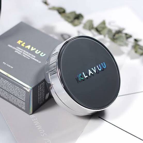 Cushion Phấn Nước Klavuu Urban Pearlsation High Coverage Tension( Màu Xám + Xanh)