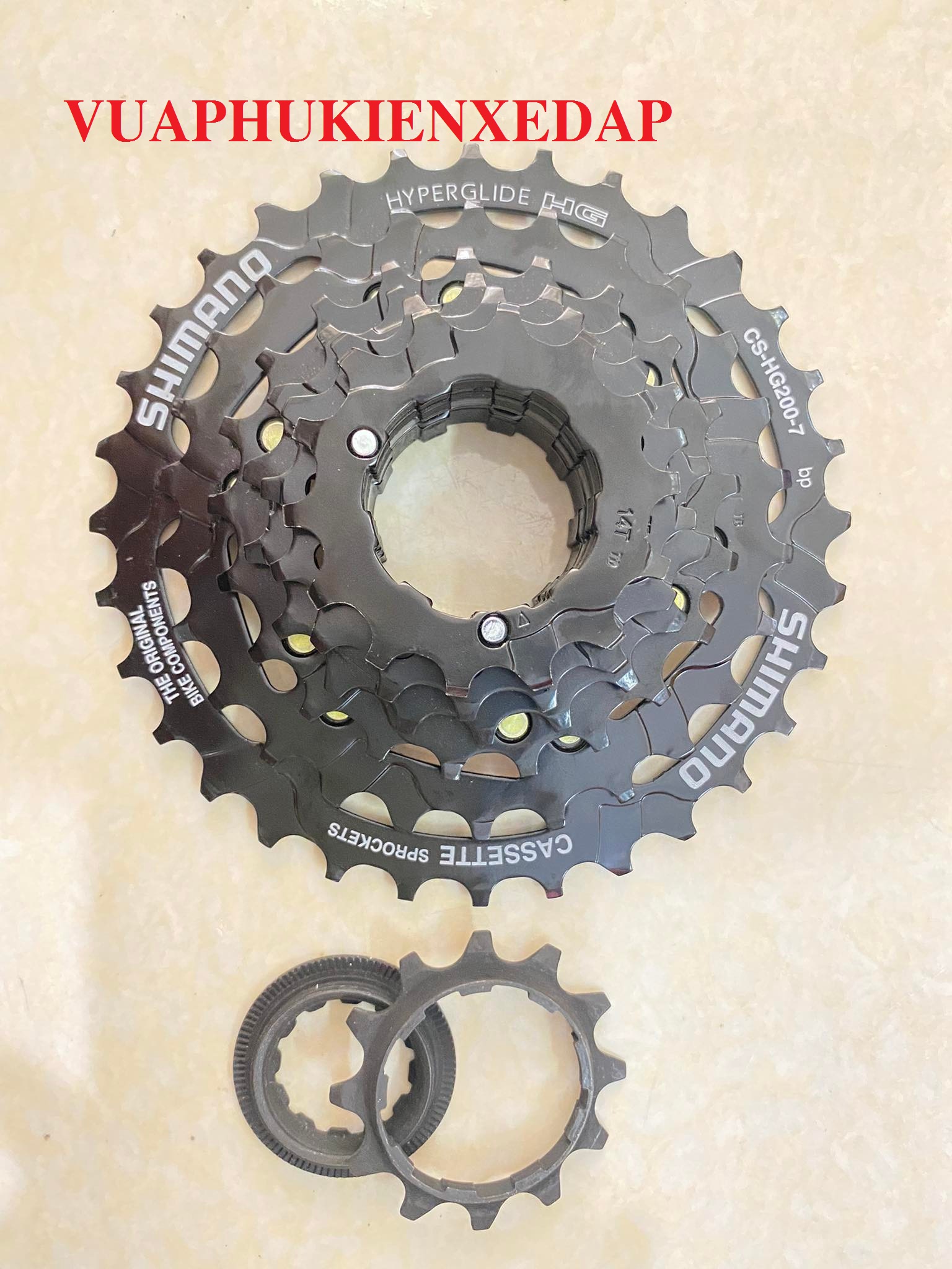 Líp thả 7 Tầng Shimano CS-HG200 28-32T
