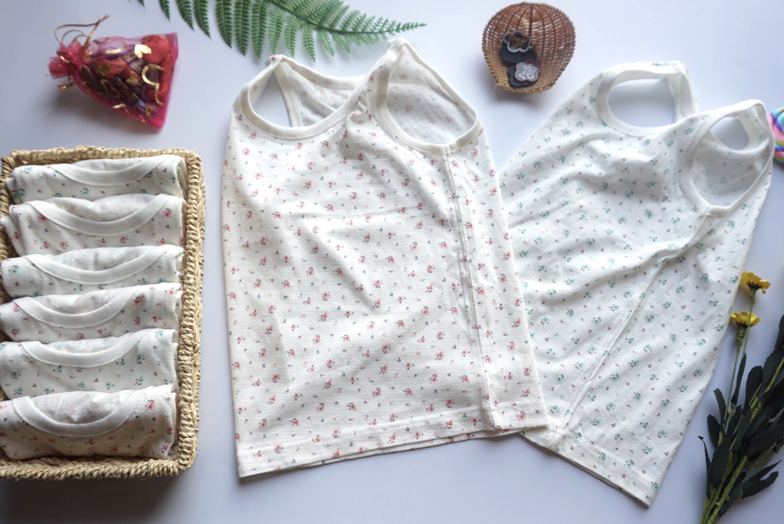 Set 2 áo ba lỗ hoa nhí xuất Hàn Agabang