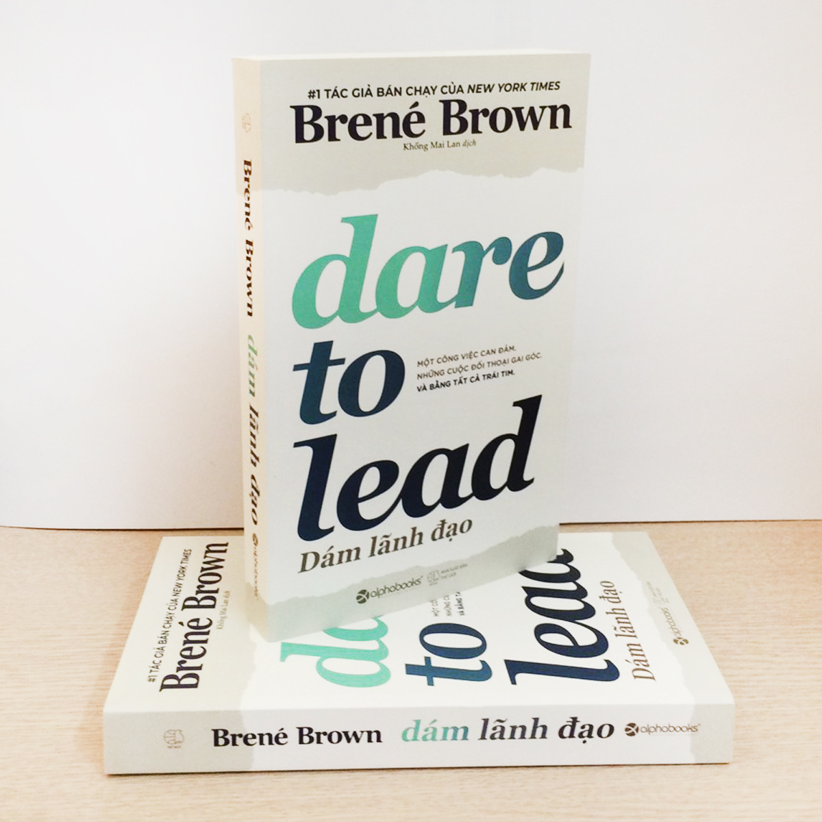 Sách - Dám Lãnh Đạo (Dare to lead)