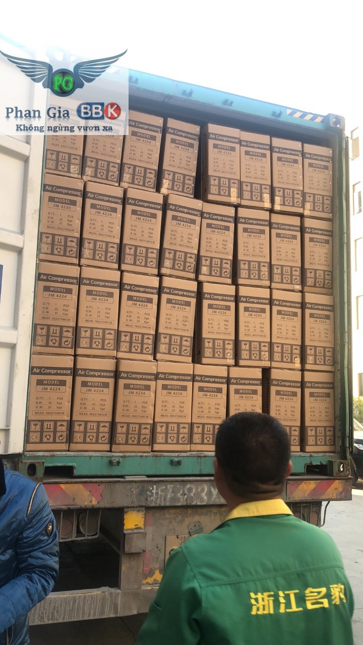 DỤNG CỤ BƠM LỐP XE