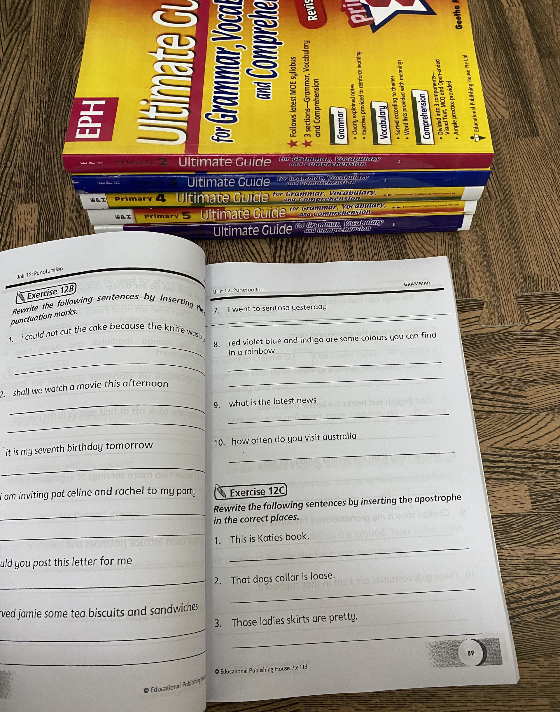 sách Ultimate Guide for Grammar vocabulary and Comprehension 1,2,3,4,5,6