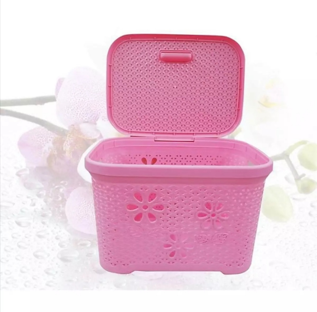 Giỏ đựng đồ có nắp Việt Nhật. Kích thước 45 x 33 x 29cm.