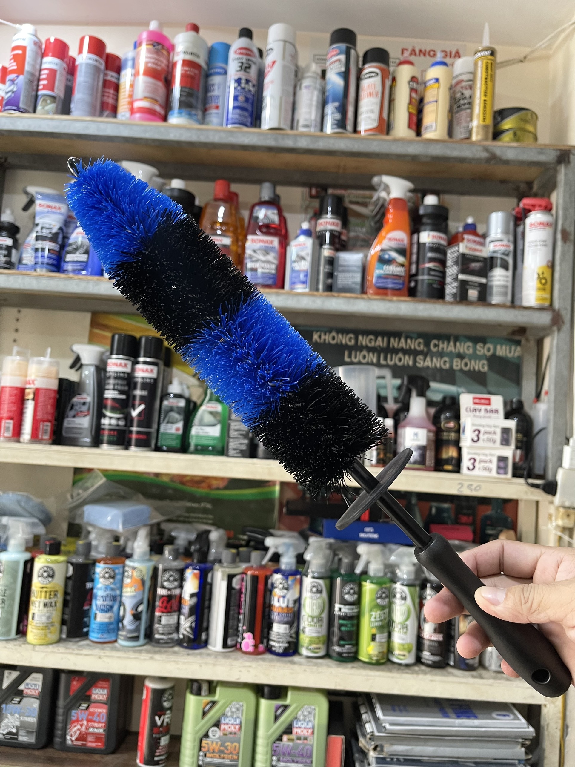 Cọ vệ sinh mâm xe  SGCB Rim Cleaning Brush 43cm SGGD045