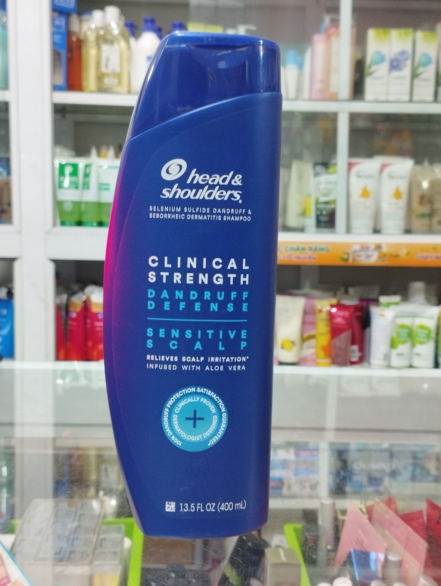 [HCM]Dầu Gội Thuốc sạch Gàu Head & Shoulder Clinical Strength 400ml Từ Mỹ