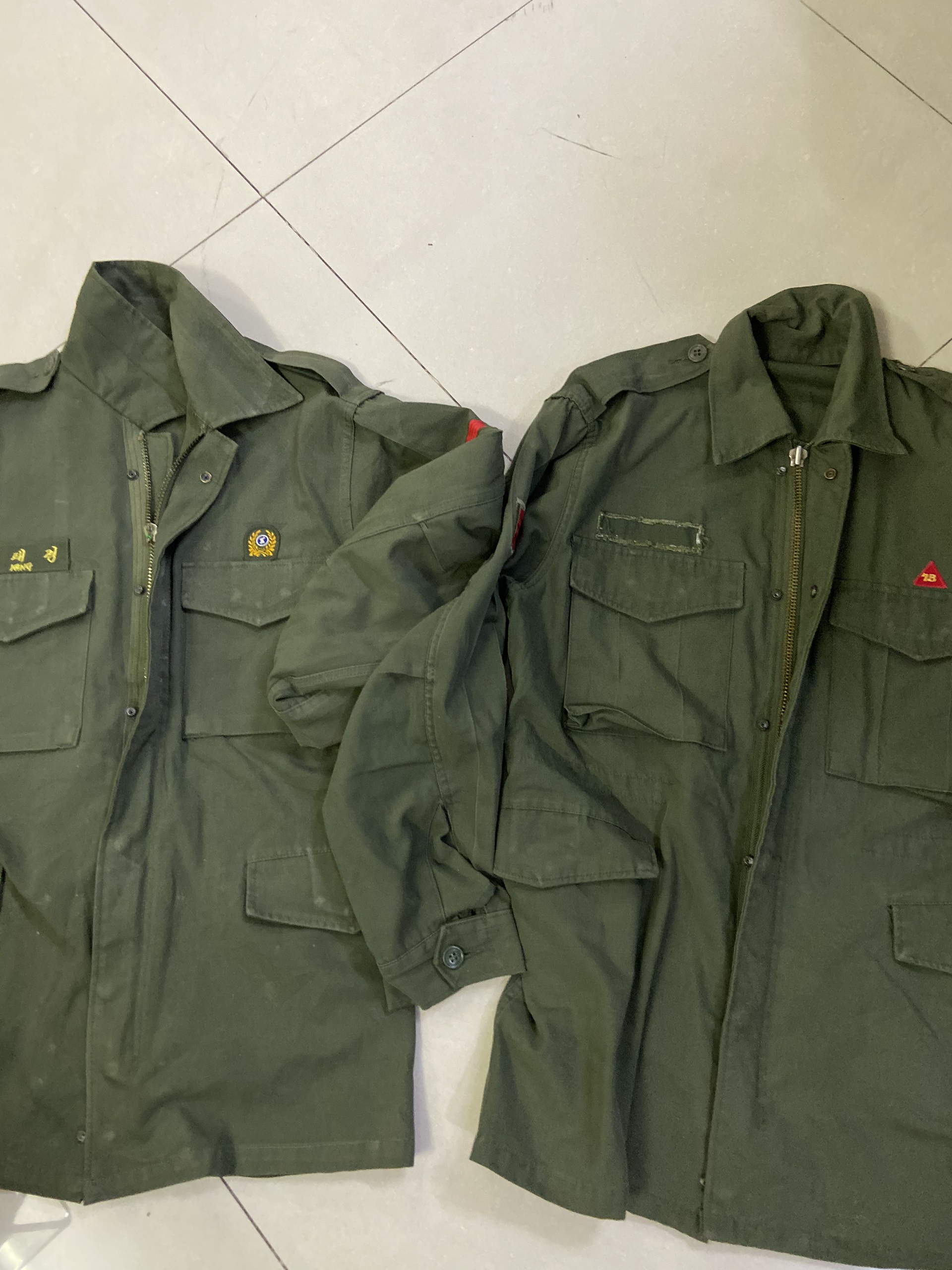 ÁO LÍNH HÀN QUỐC CỰC ĐẸP RẺ 135K - ÁO CŨ RÁCH VÀ BẠT MÀU ( TẶNG KÈM 1 ÁO RẰN RI HÀN QUỐC DÂY KÉO ĐỒNG)