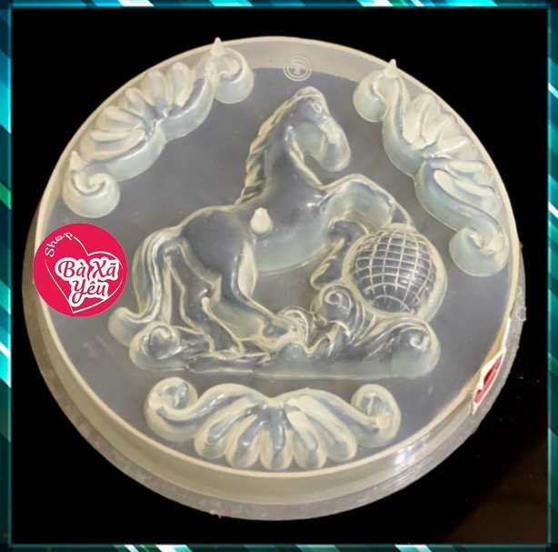 Khuôn rau câu con ngựa 20cm