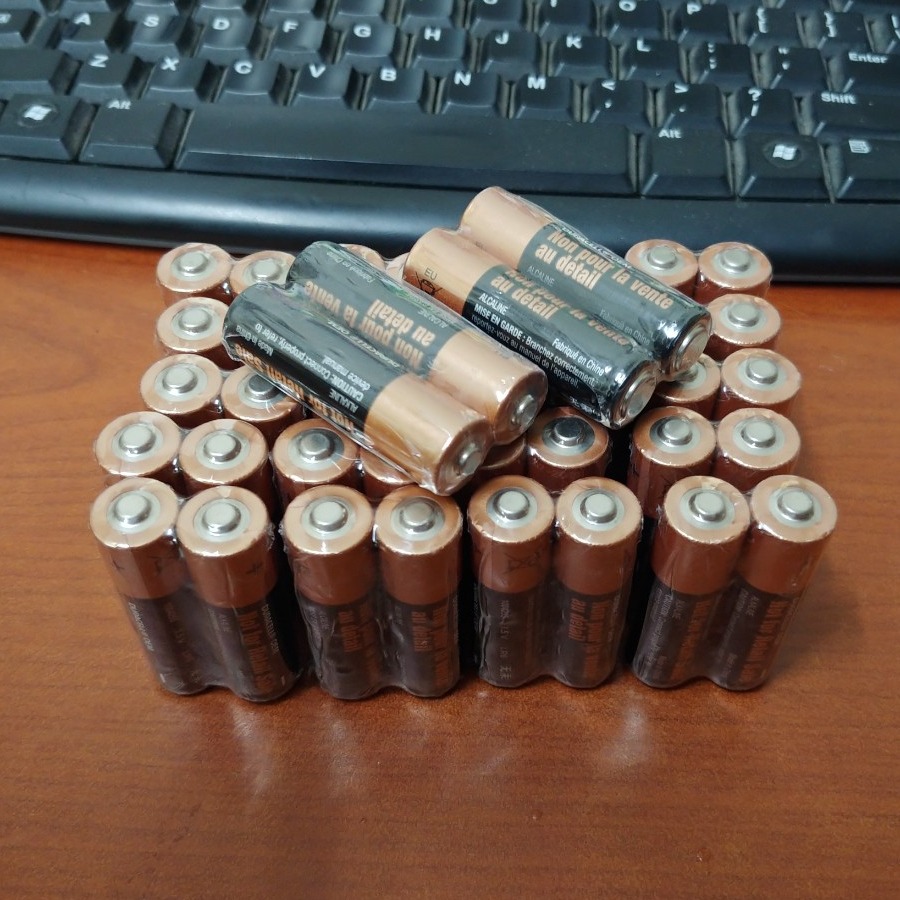 Vỉ 2 viên Pin Alkaline AA và AAA Duracell