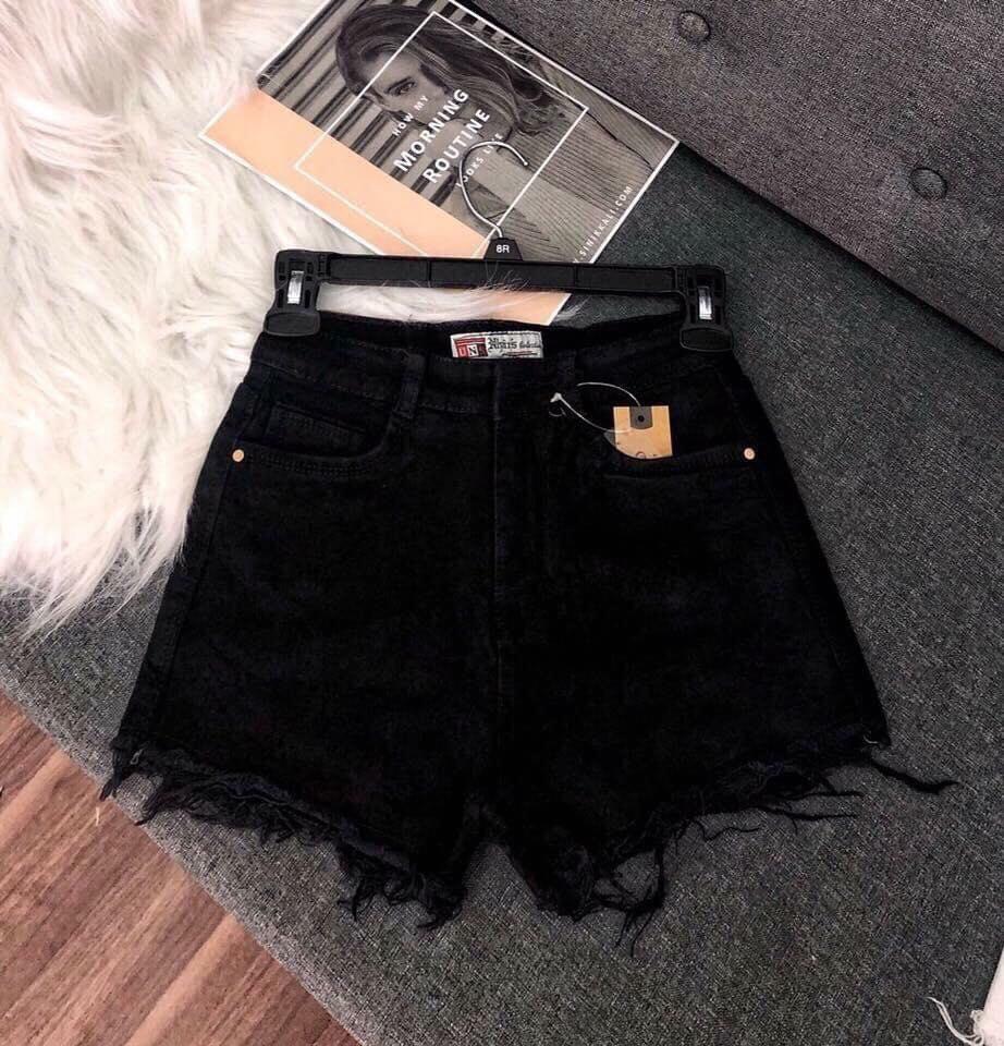 QUần short tua rua vải kaki