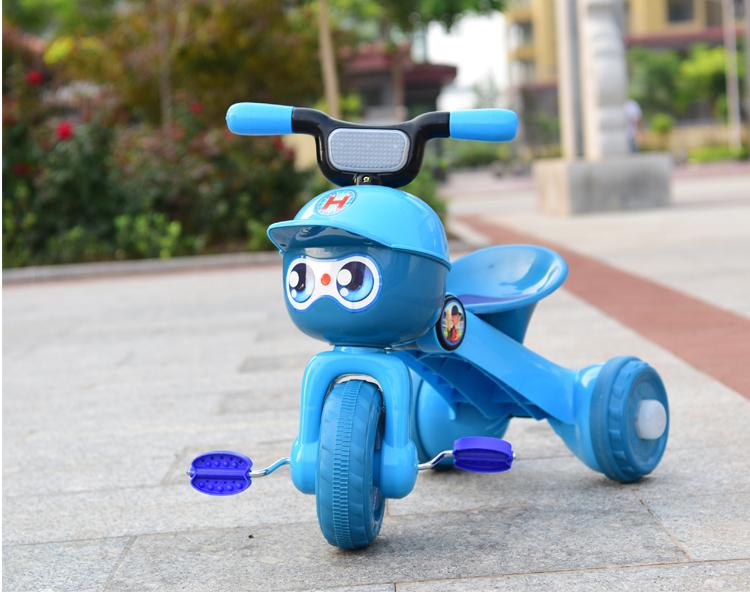 Xe đạp 3 bánh có đèn gấp gọn cho bé