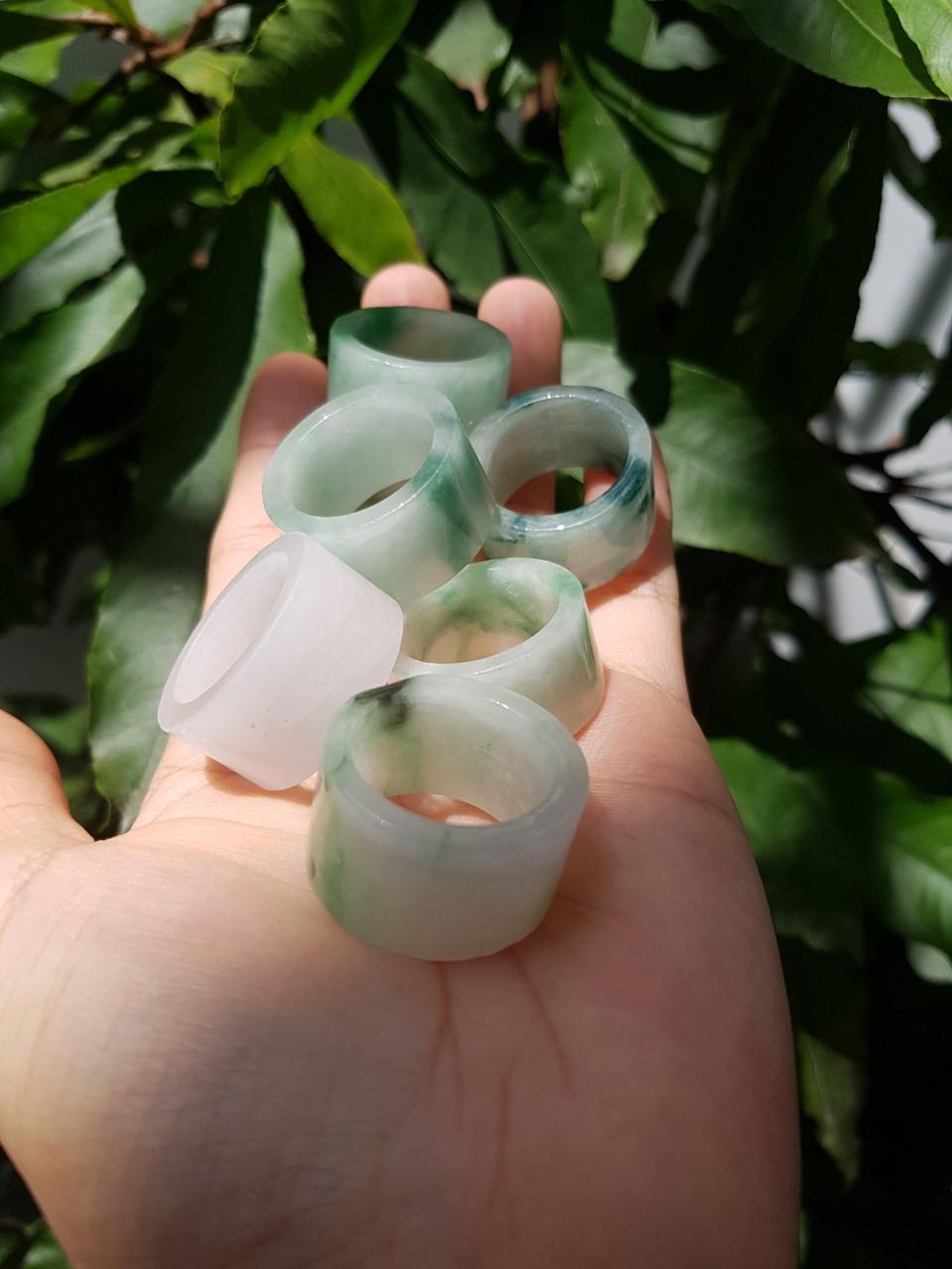 Nhẫn Ngọc Phỉ Thúy Ni 19.5mm