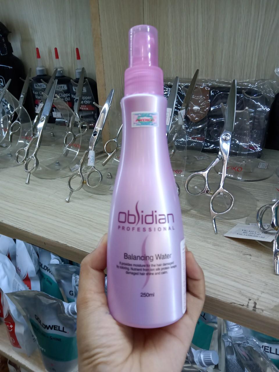 Xịt dưỡng tóc OBSIDIAN Balancing Water 250ml