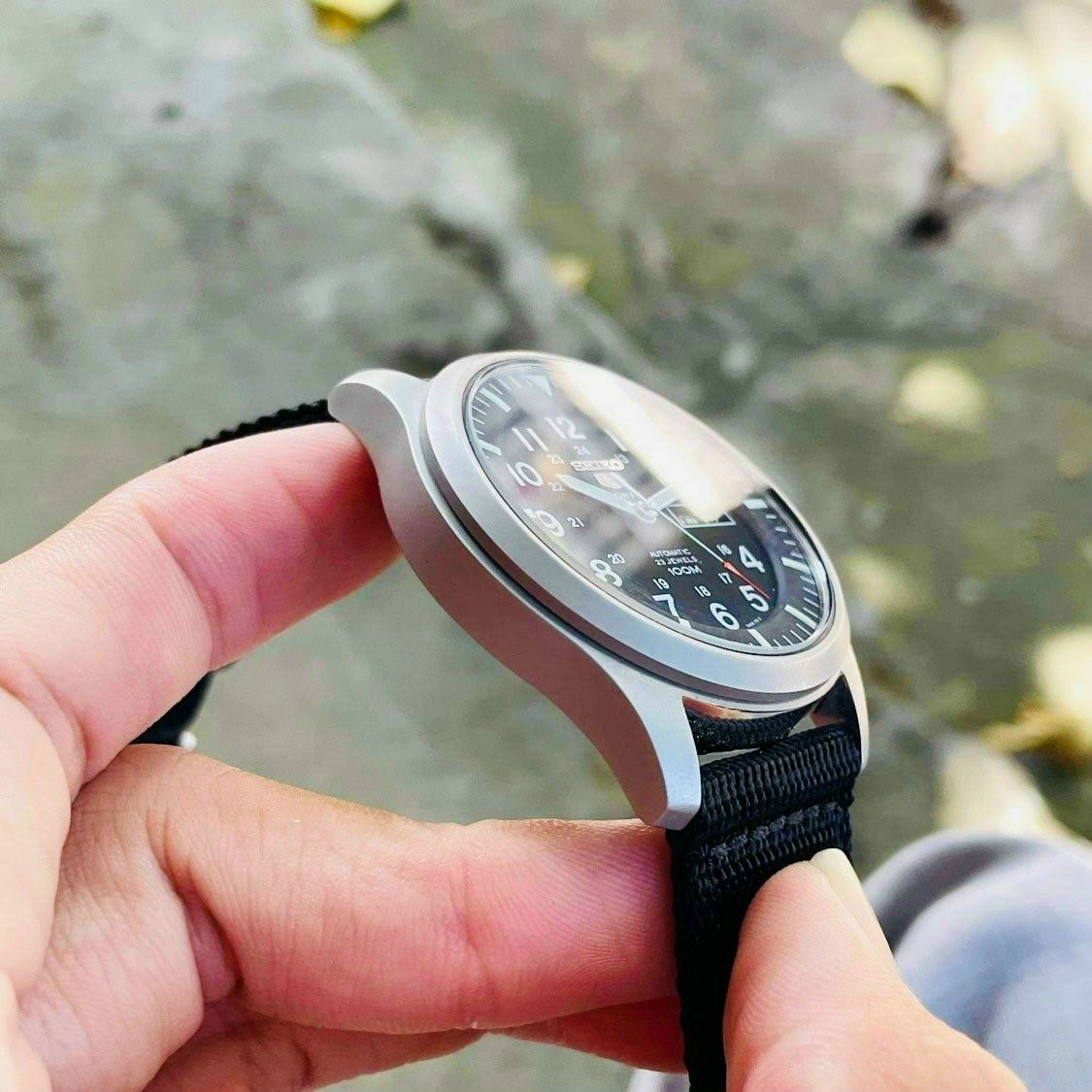 Đồng hồ nam SEIKO Automatic dây dù máy nhật