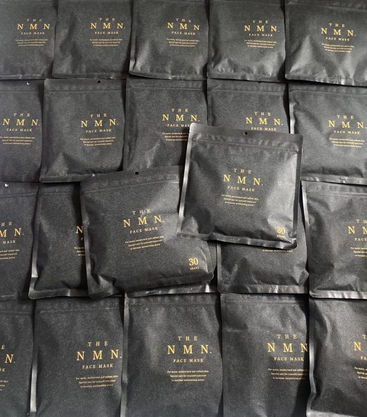 Mặt Nạ Tế Bào Gốc NMN Face Mask 30 miếng (đen)
