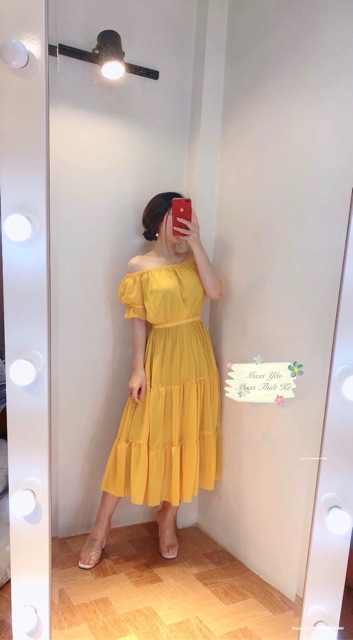 Đầm Lửng Trễ Vai Tay Con Vàng Sang Chảnh