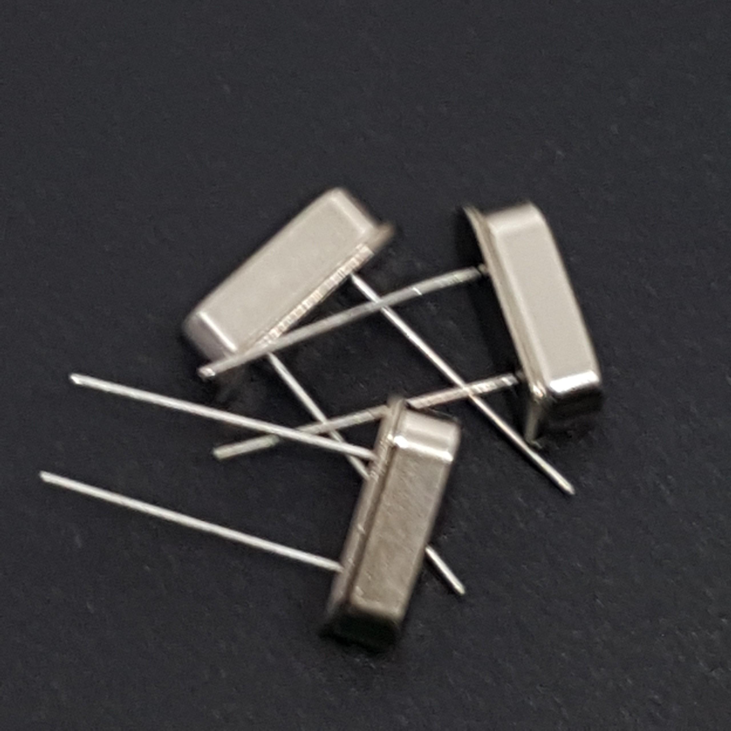 6 con thạch anh 12mhz