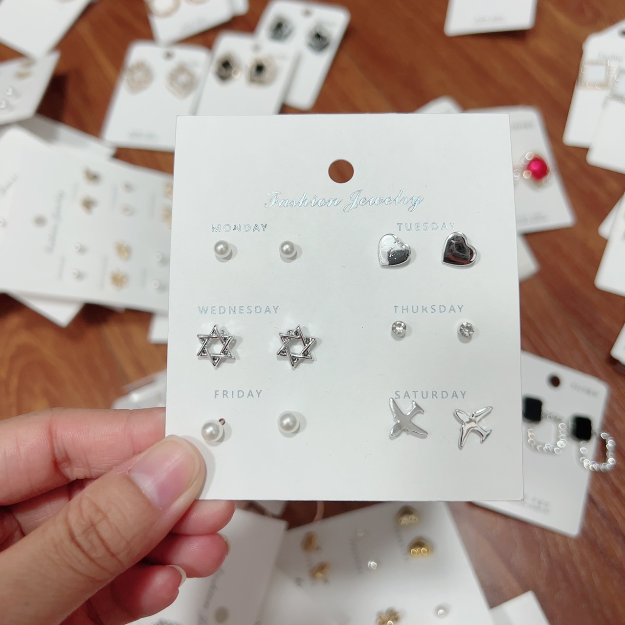 Set 6 Đôi Bông Tai Xinh Xắn Dễ Thương_Phụ Kiện Xinh 79