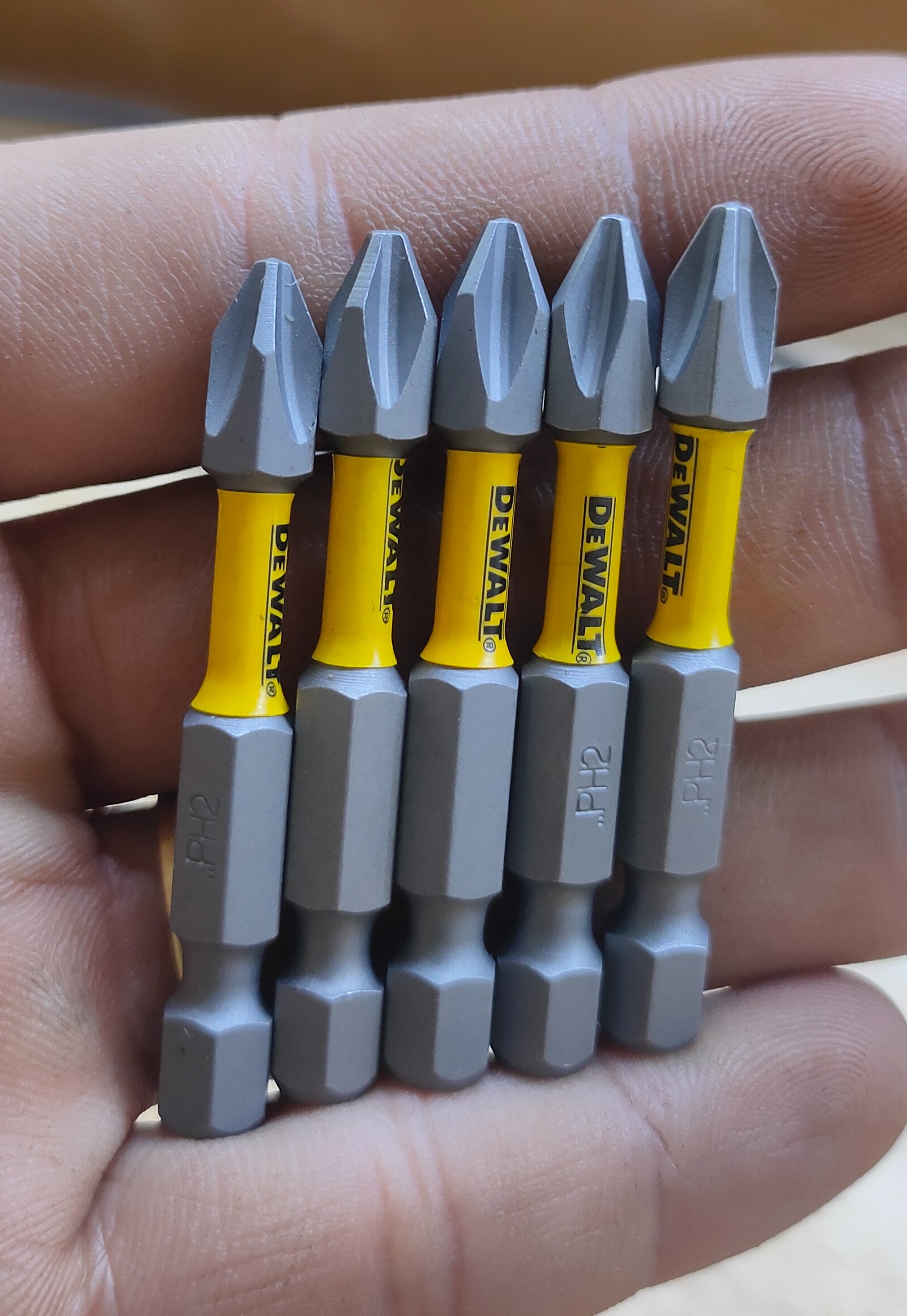 MŨI VÍT DEWALT 5cm - PH2