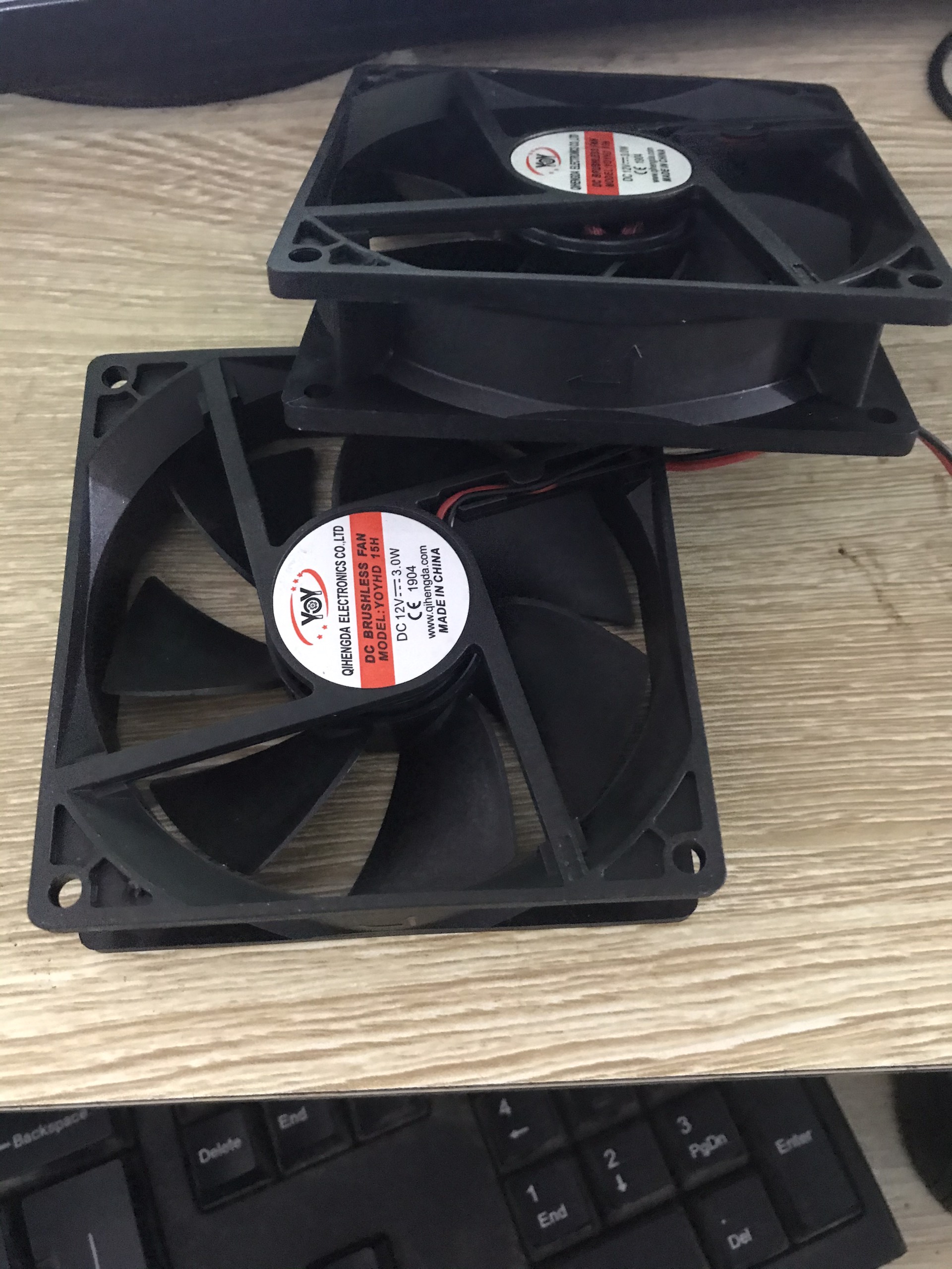 Quạt bóng beam 230