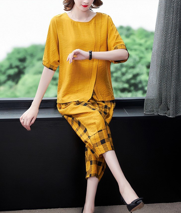 Set đũi lửng pha kẻ caro trẻ trung MÃ H24