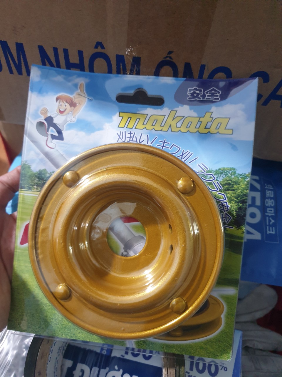 BÁT CƯỚC( Ổ CƯỚC) CẮT CỎ CHẤU  MAKATA . CÓ CON LĂN