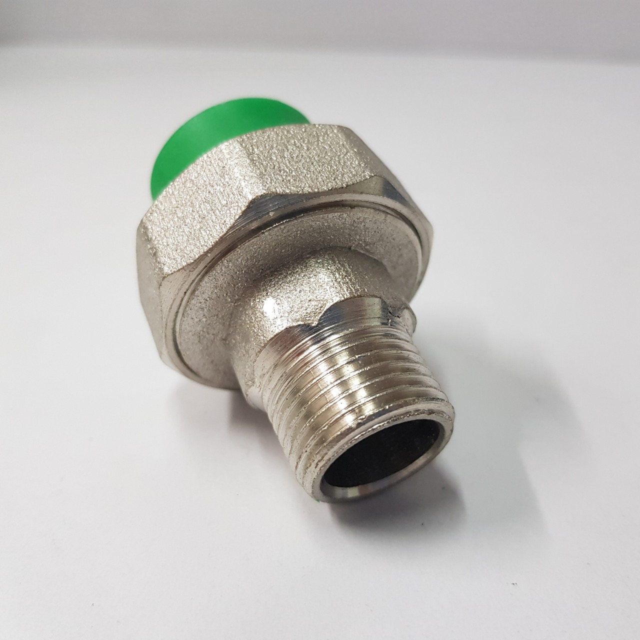 Rắc co ren ngoài 20*1/2 - Xanh PPR -