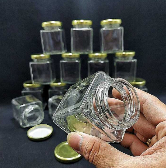 Lọ thủy tinh vuông 100ml nắp thiếc vàng – hũ thuỷ tinh vuông – hủ chưng yến – đựng sữa chua, mật ong
