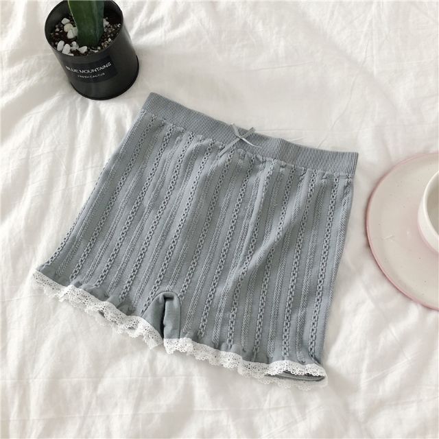 Quần đùi short mặc trong váy gân tăm