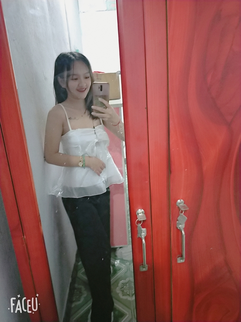 Sét áo hai dây voan tơ kết nơ kèm quần dài