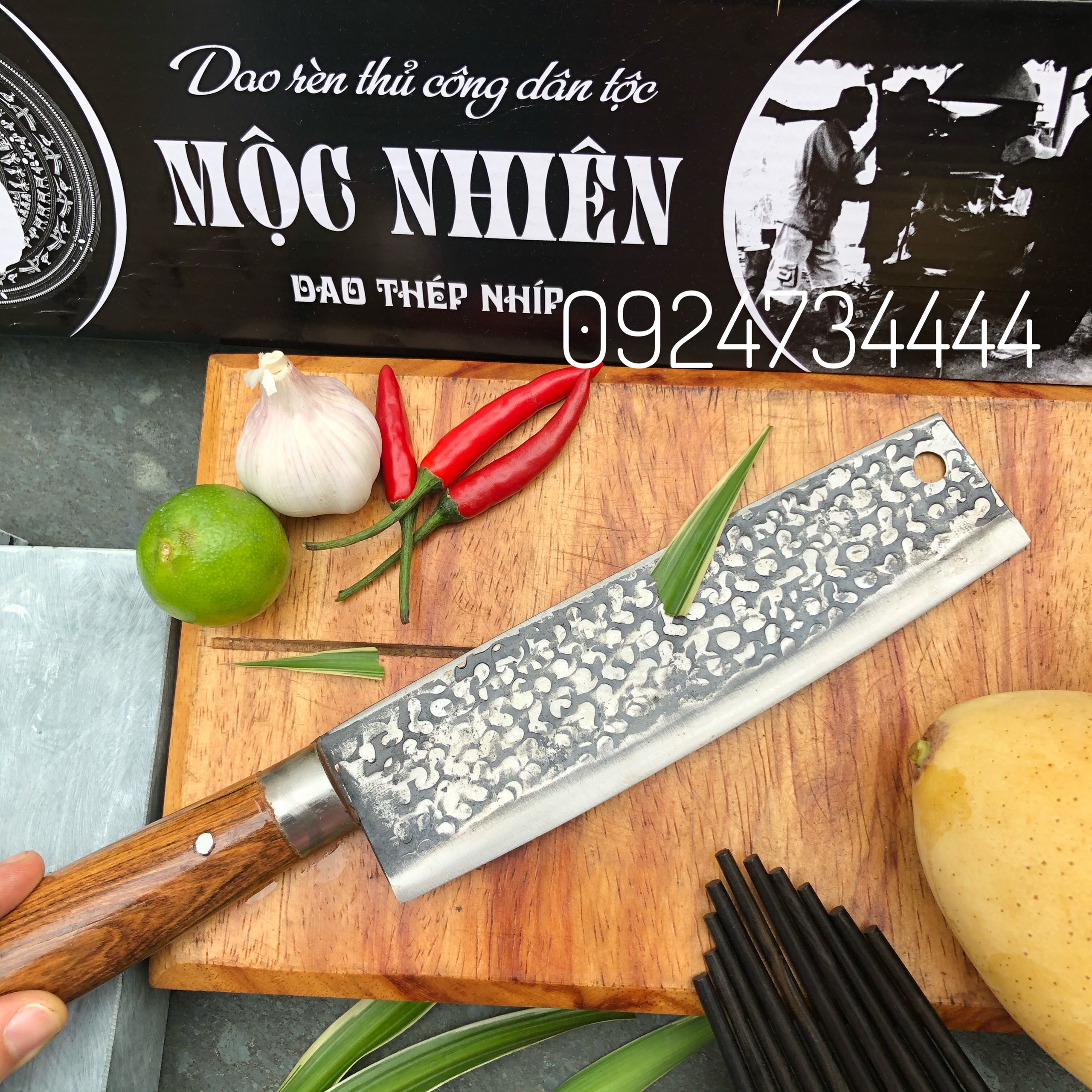 Non-Stick Chicken Cutting Knife Combo {Phuc Sen Moc Nhien}
