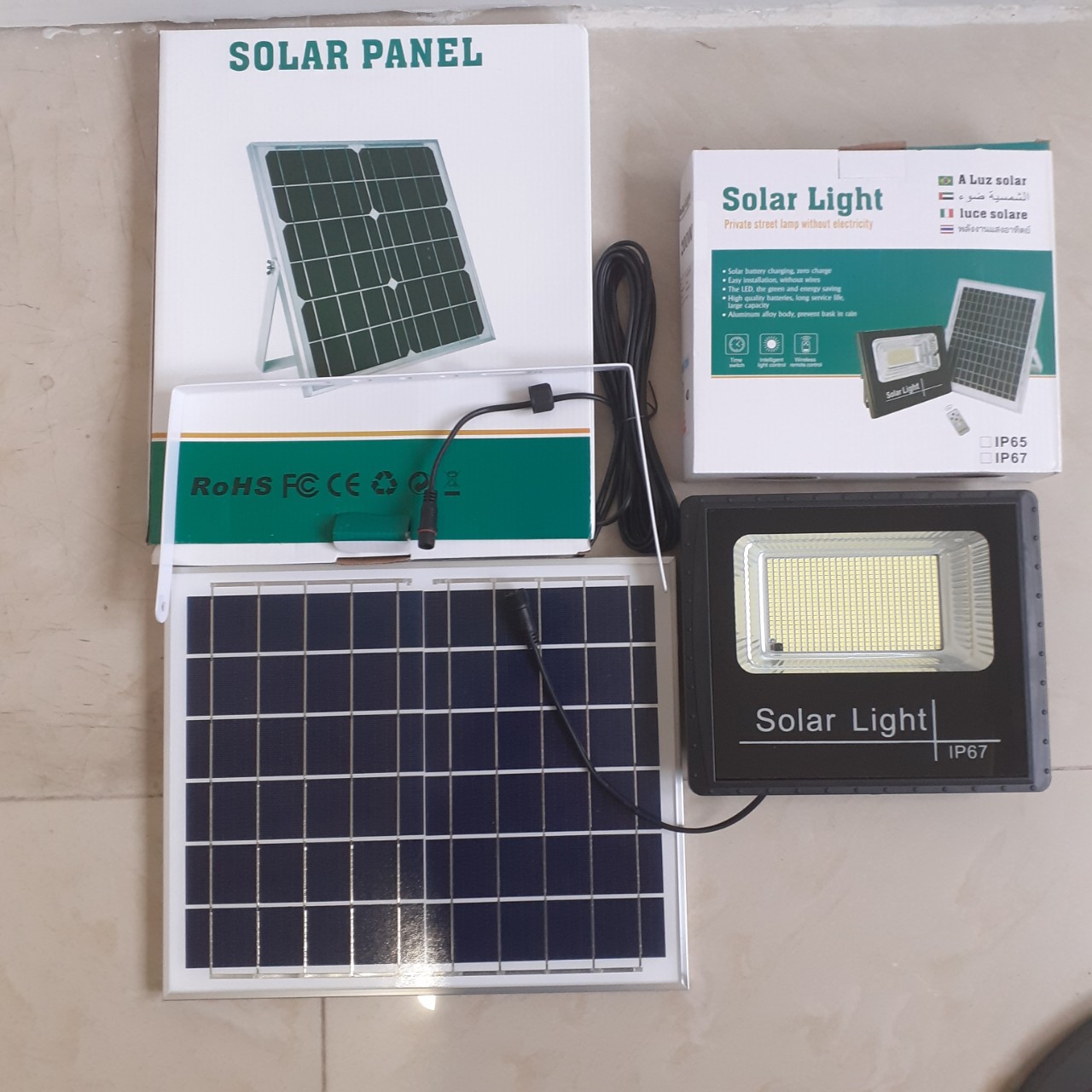 ĐÈN PHA LED NĂNG LƯỢNG MẶT TRỜI  45W - 60W  - 100W - 200W SOLAR LIGHT - ĐIỀU KHIỂN TỪ XA
