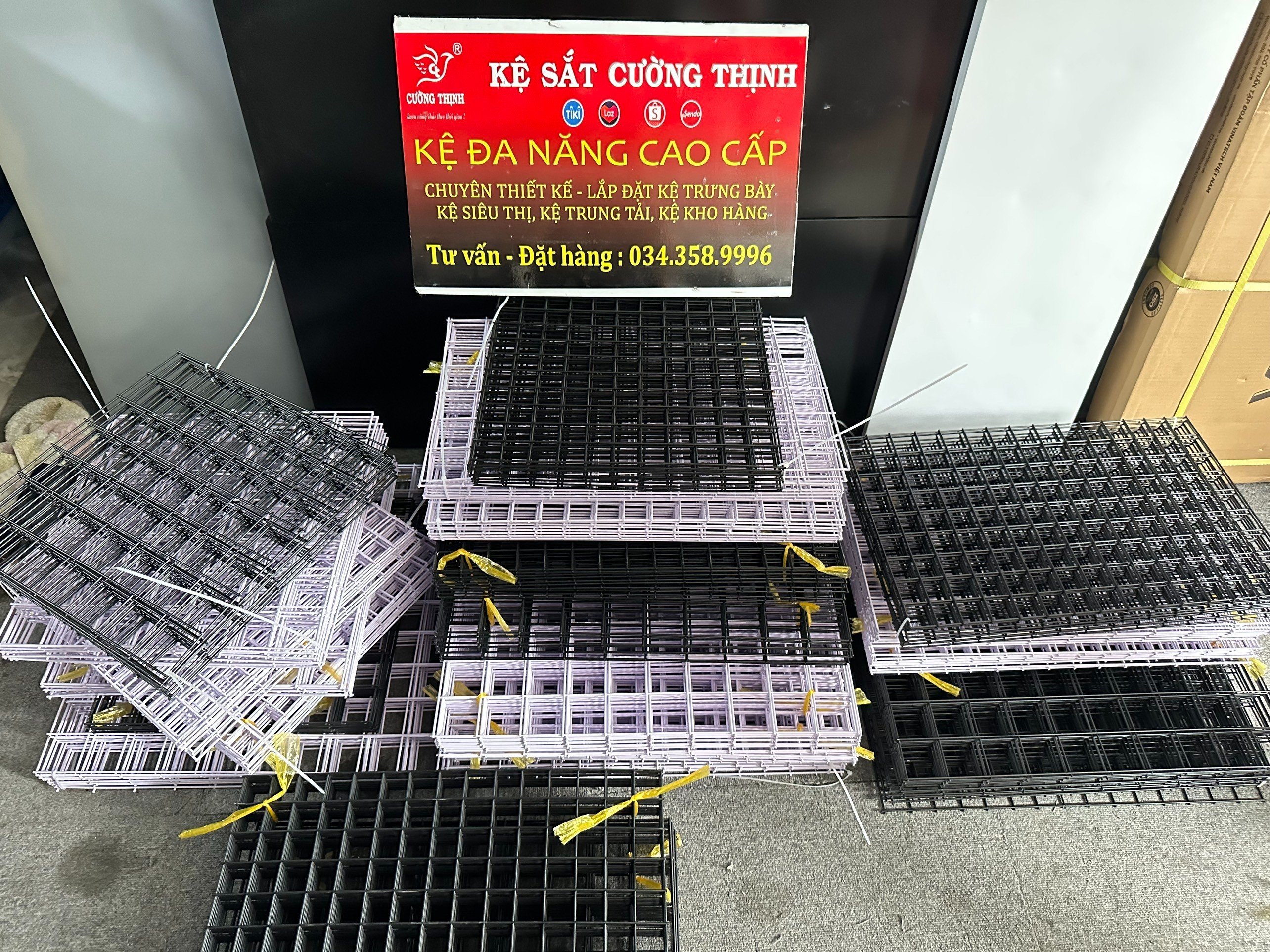 Lưới treo phụ kiên (Kích thước 35cm x 35cm) Ô vuông 3cm, 5cm.