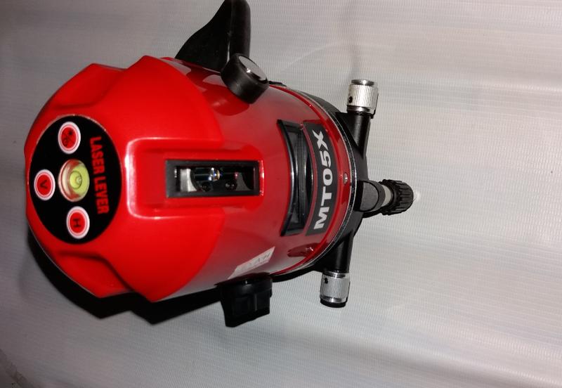 conbo máy cân mực laser 5 tia và chân máy