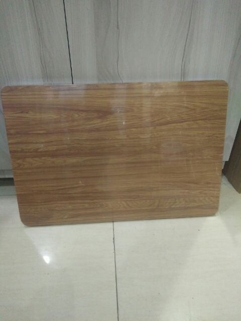 Bàn Xếp Vân Gỗ Chân Kẹp 50*70*28