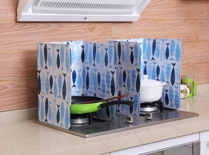 Combo 2 Vách Ngăn Tấm Chắn Dầu Mỡ Hình Cá (32x168/ 2 Tấm)
