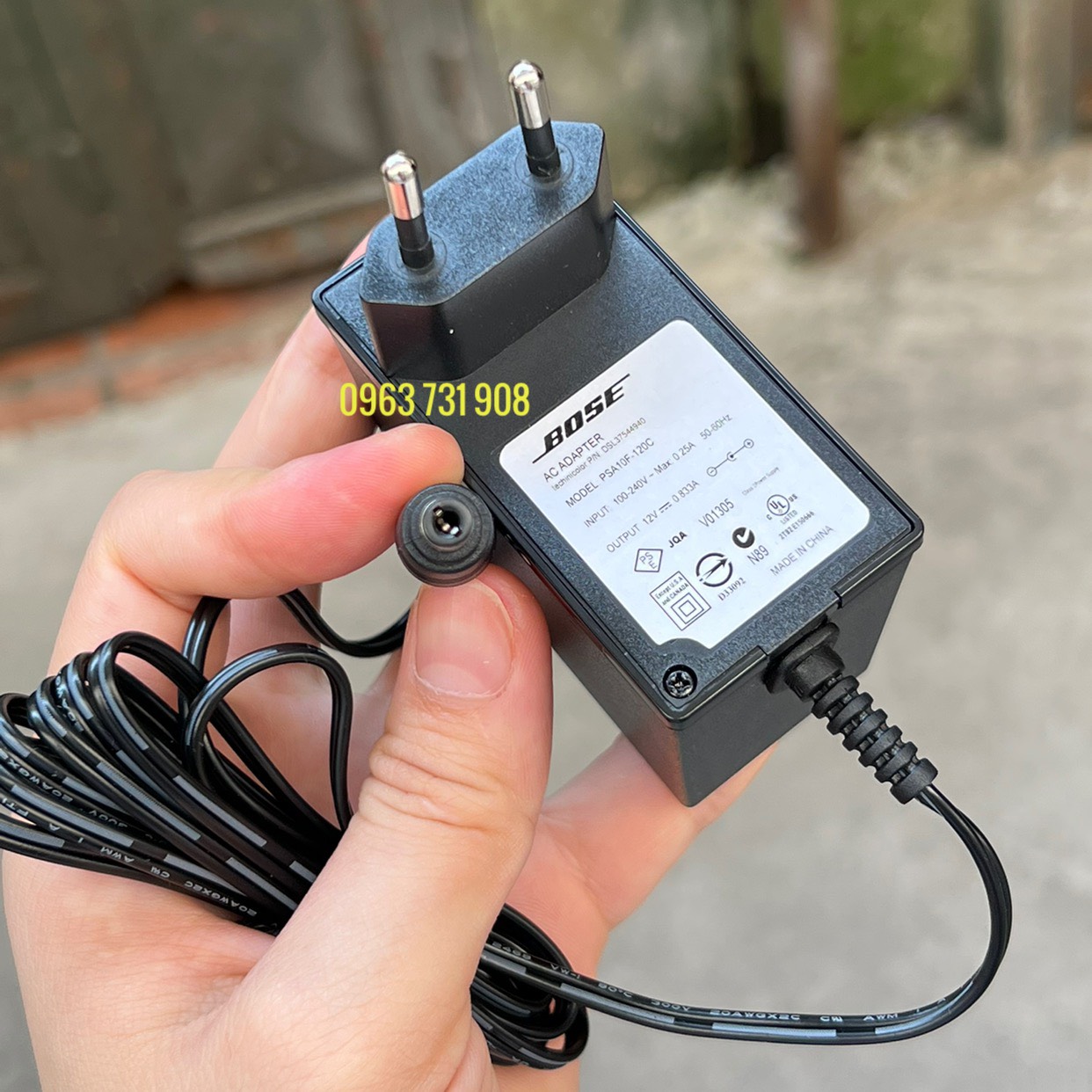 Sạc 12v 0.833a loa bose soundlink mini