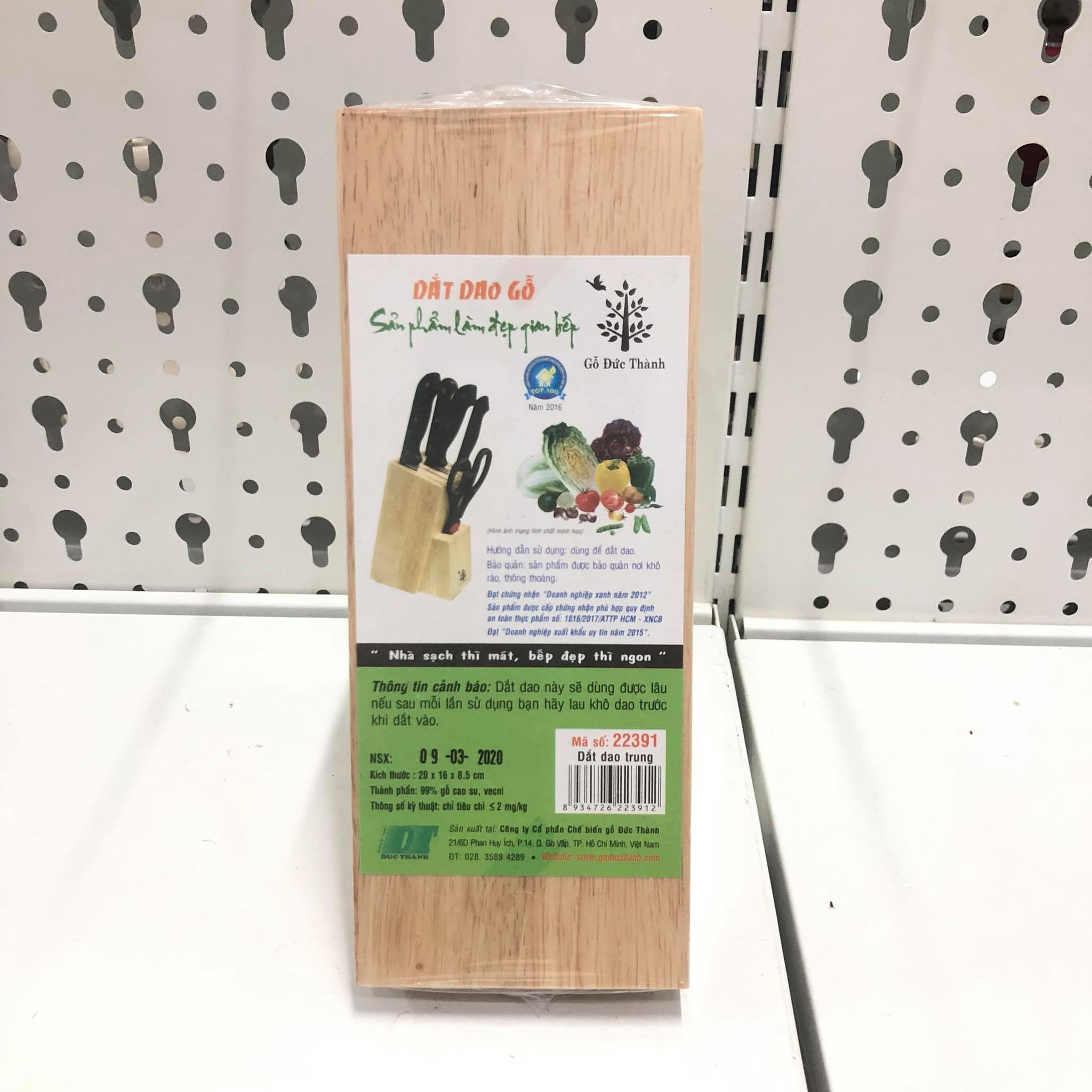 kệ gỗ cài dắt dao đa năng