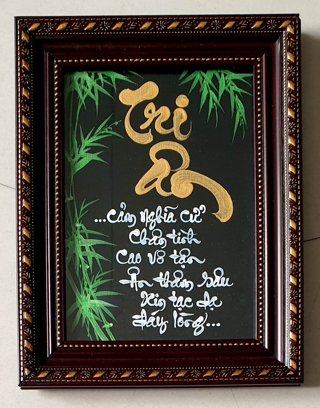 Tranh Thư pháp để bàn chữ Tri Ân 18x23