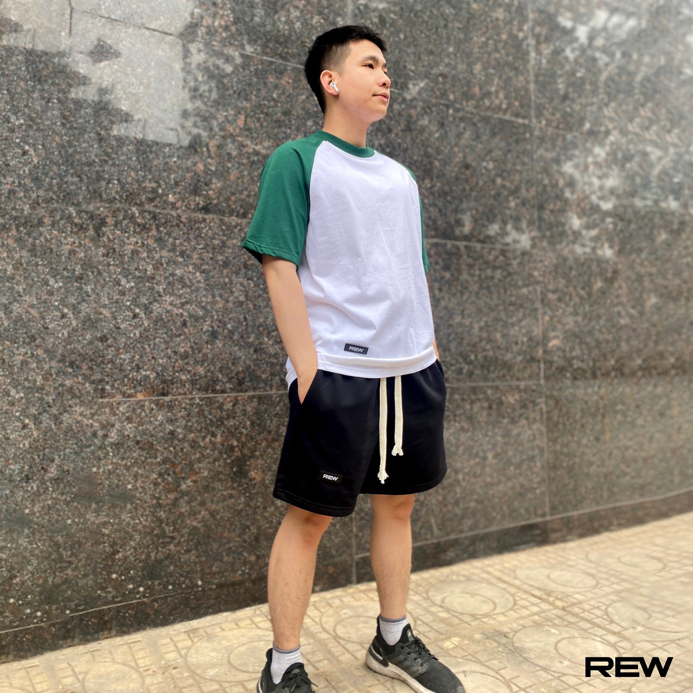Áo Phông raglan trơn REW cotton 100% 250gsm dày dặn basic form rộng oversize
