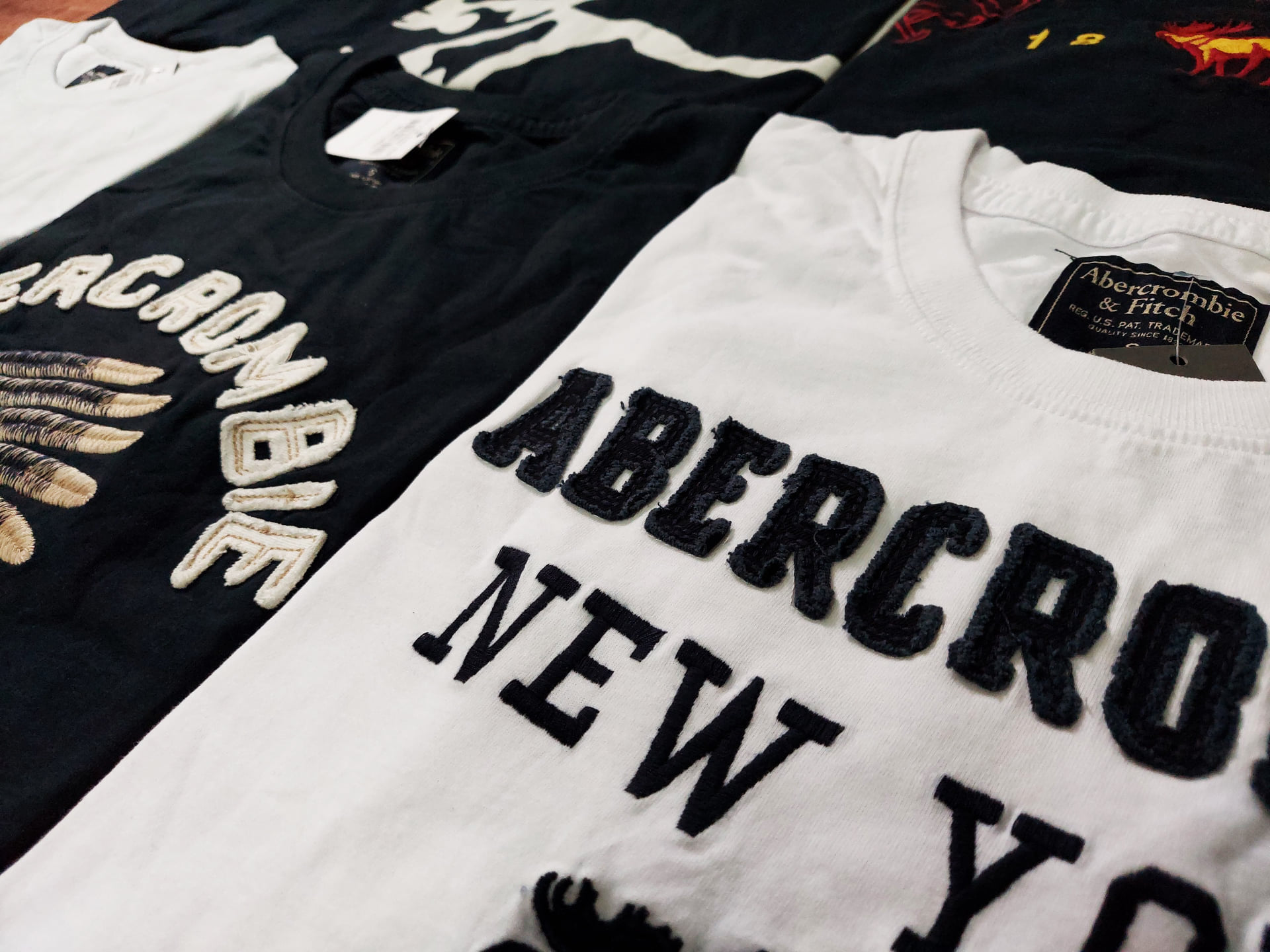 [HCM]Áo thun Abercrombie & FItch New York white