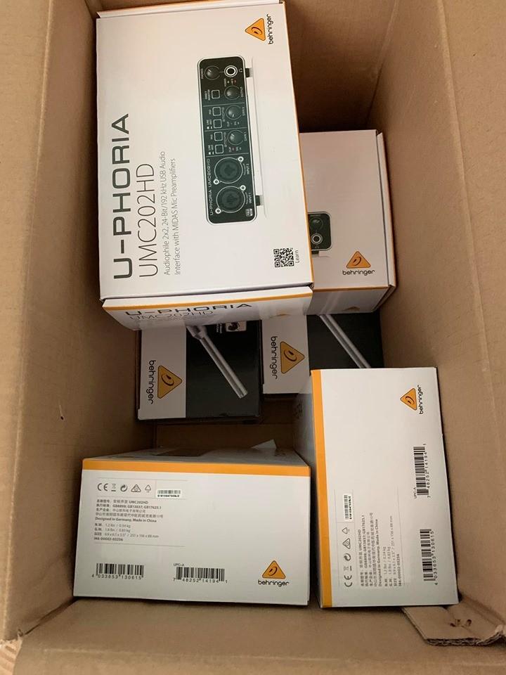 Sound card thu âm Behringer U-PHORIA UMC202HD